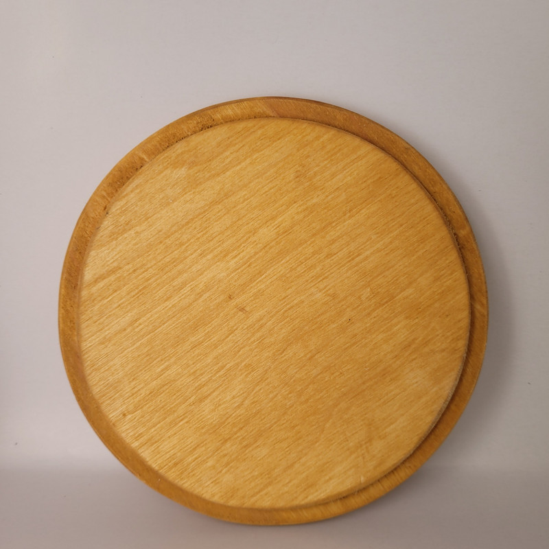 ظرف پذیرایی سرامیکی مدل طرح تکست لاتین، دایره‌ای دردار، ابعاد 14×14×7 سانتی‌متر، مناسب آجیل، شکلات و شیرینی