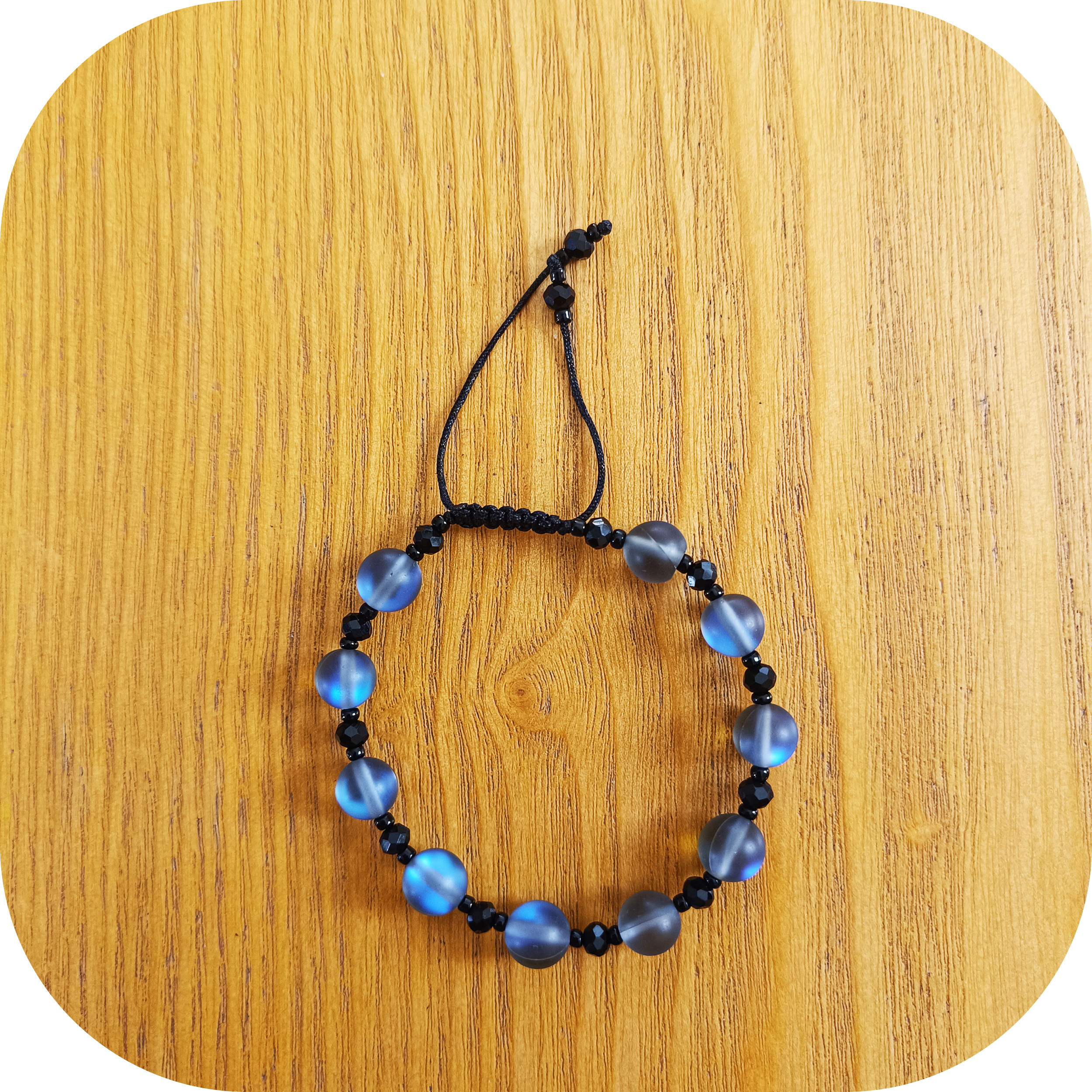 دستبند زنانه مدل Magic