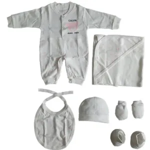 ست 6 تکه لباس نوزادی مدل ایستار کد so 21