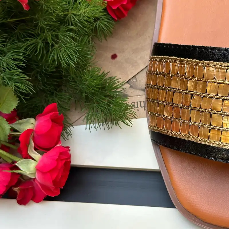 دمپایی زنانه نیکتا مدل زرین BL