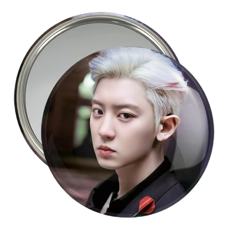 آینه جیبی خندالو مدل پارک چانیول گروه موسیقی اکسو EXO  کد 2842