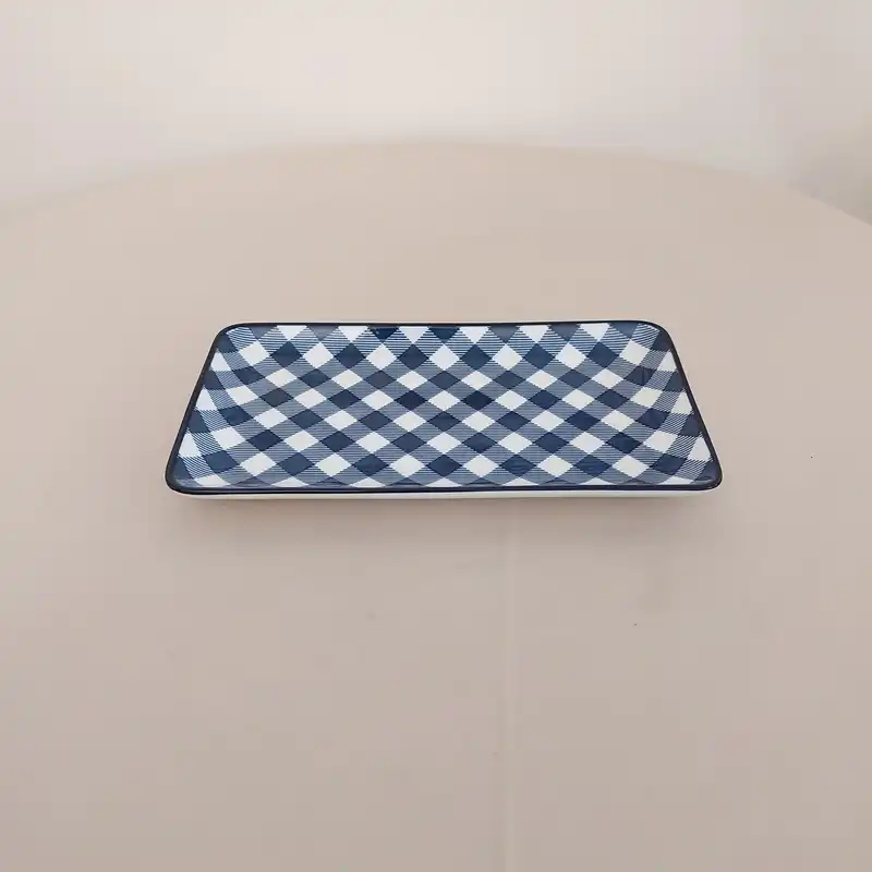 ظرف سرو مدل سرامیکی طرح چهار خانه