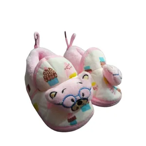 پاپوش نوزادی مدل 01