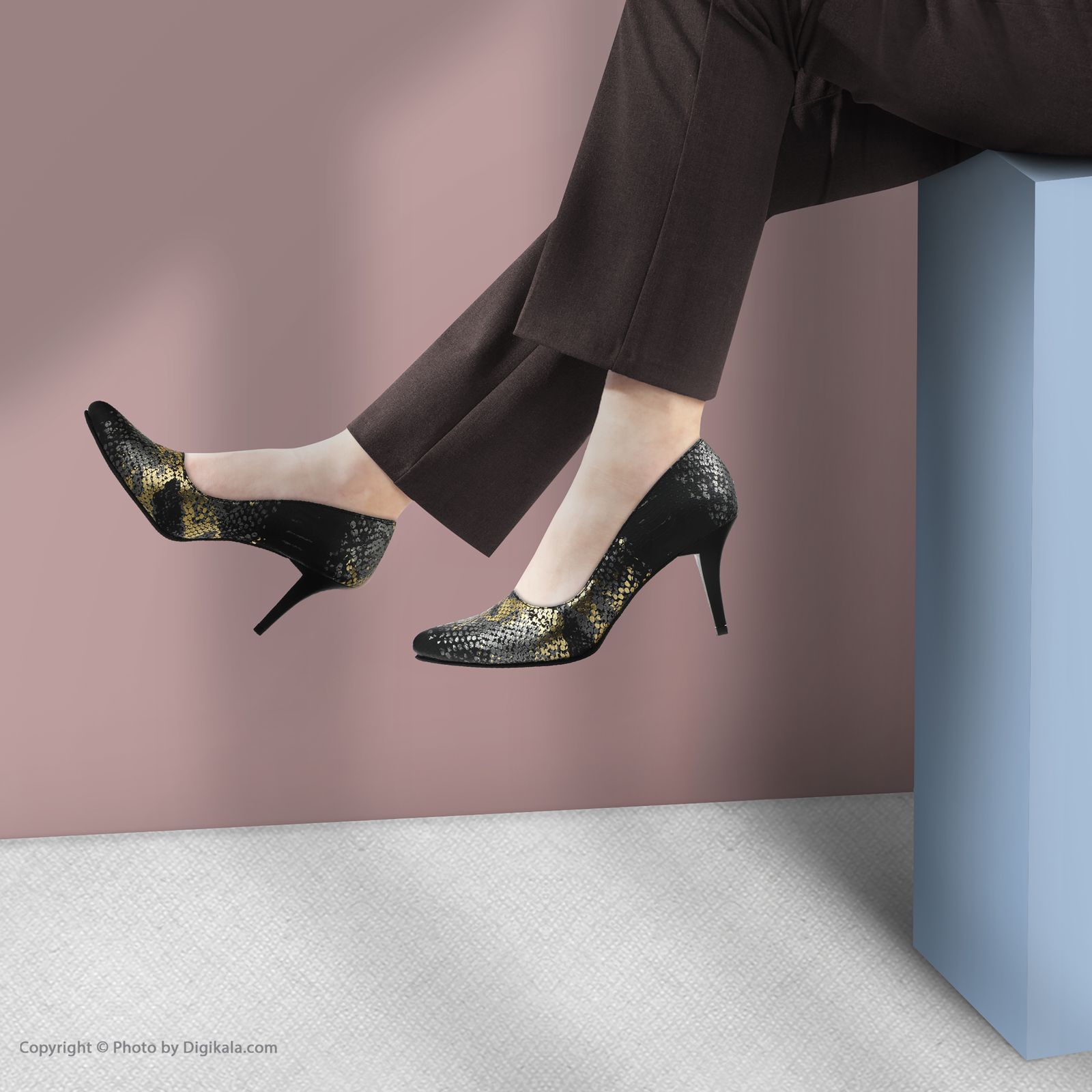 کفش زنانه پاریس هیلتون مدل پوست ماری کد psw20681 رنگ طلایی -  - 9