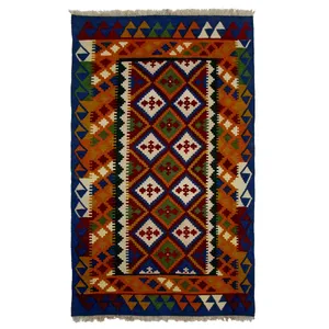 گلیم دستبافت دو و نیم متری طرح قشقایی کد 8126