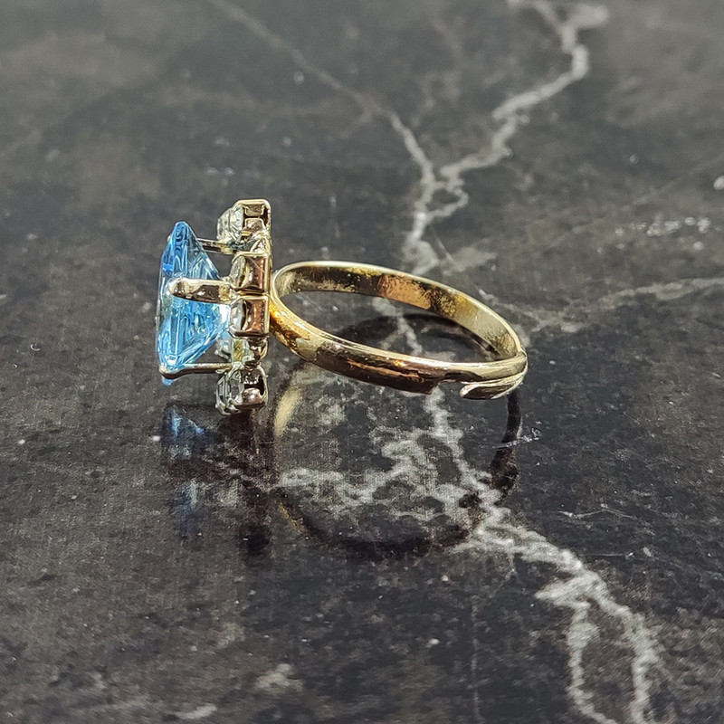 انگشتر دخترانه سلین کالا مدل توپاز کد 14 انگشتر دخترانه سلین کالا مدل توپاز کد 14