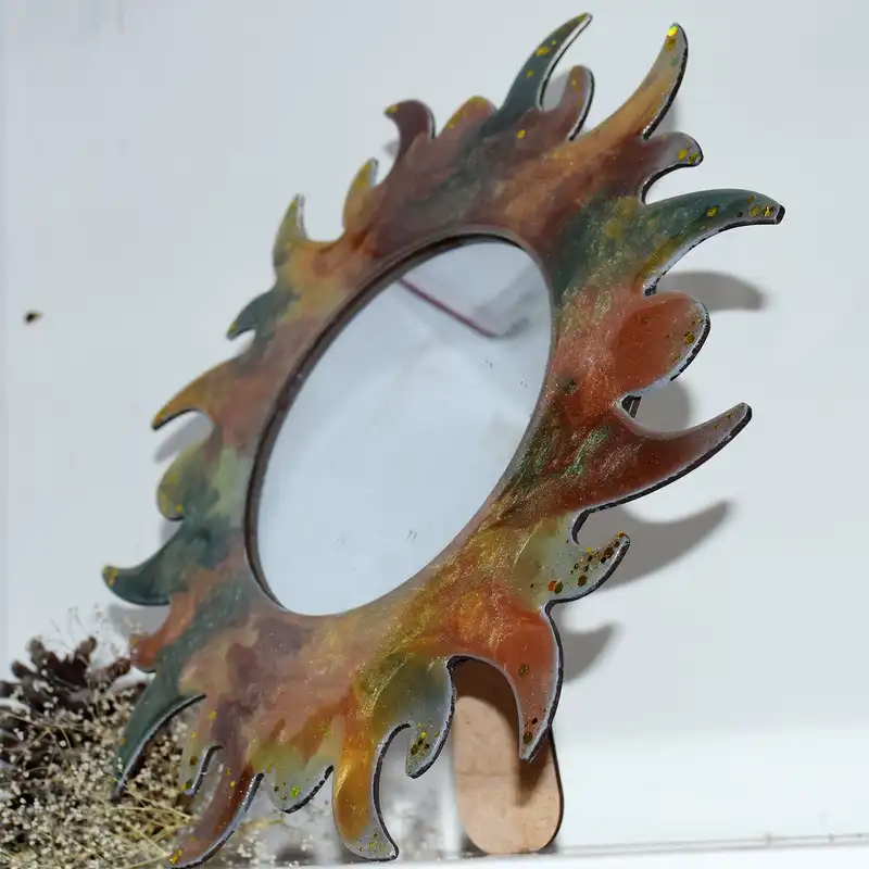 آینه مدل خورشید