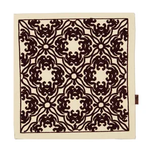 کاور کوسن سوزن دوزی باور مدل نیلوفر  