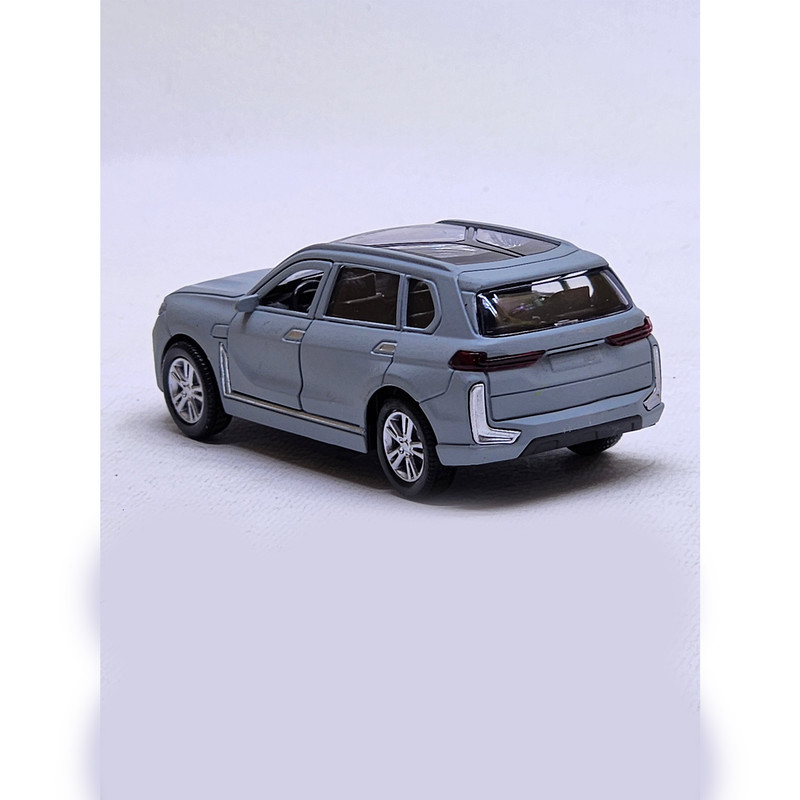 ماشین بازی مدل فلزی bmw X7