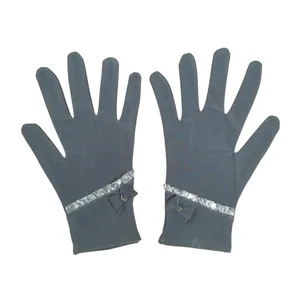 دستکش زنانه سیلکا مدل پاپیون دار کد 048