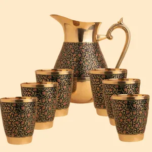 ست 7 پارچه پارچ و لیوان برنجی مدل انگوری 3