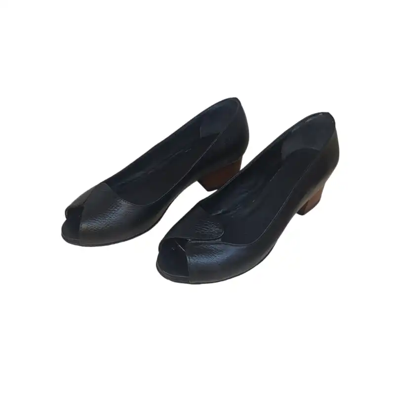 صندل زنانه مدل دو تیکه پاشنه چوب رنگ مشکی