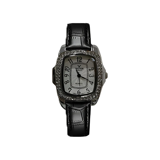 ساعت مچی عقربه‌ای کوارتز زنانه ویکتور مدل رزین