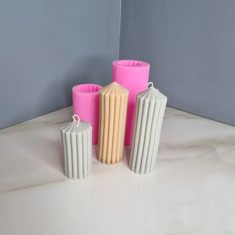 قالب شمع مدل استوانه شیاردار کد C 10-15CM مجموعه 2 عددی