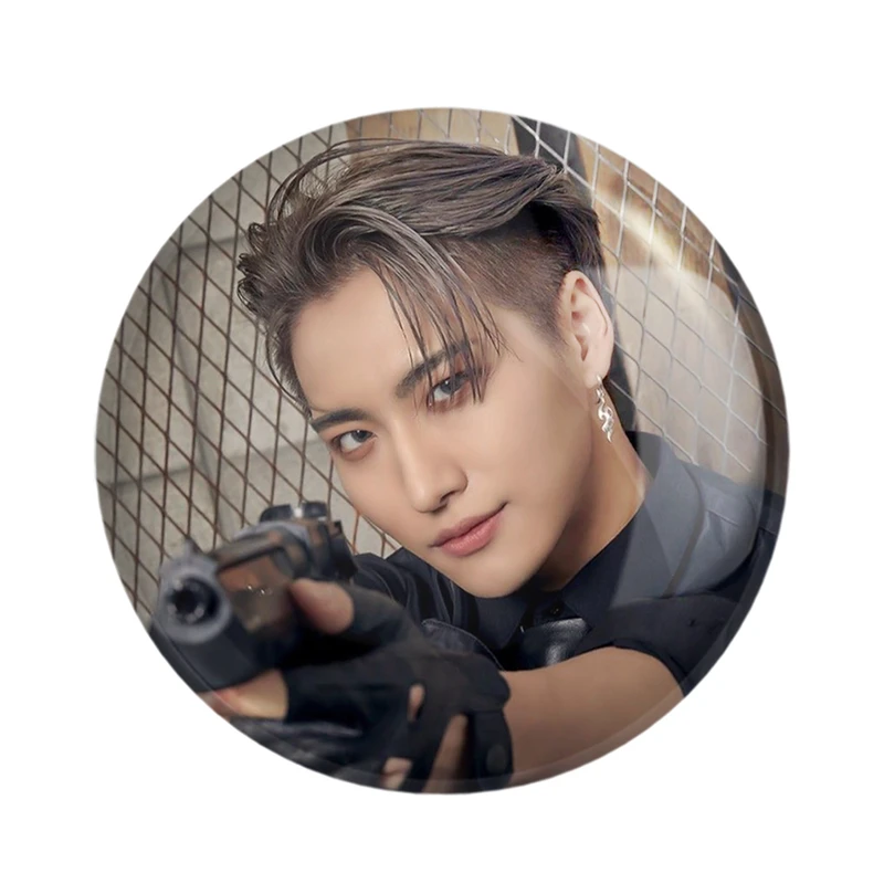 مگنت خندالو مدل سونگهوا گروه ایتیز ATEEZ  کد 21267