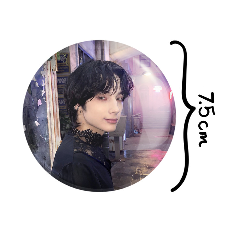 آینه جیبی خندالو طرح هیونینگ کای گروه تی اکس تی TXT مدل تاشو کد 20014