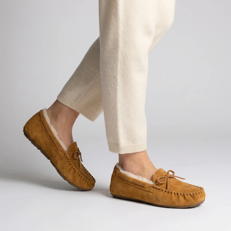 کفش کالج زنانه مدل Cozy Walk