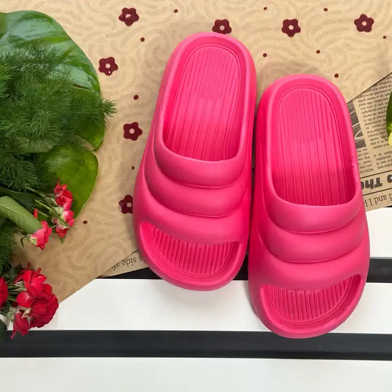 دمپایی زنانه مدل ونیز کد 1420