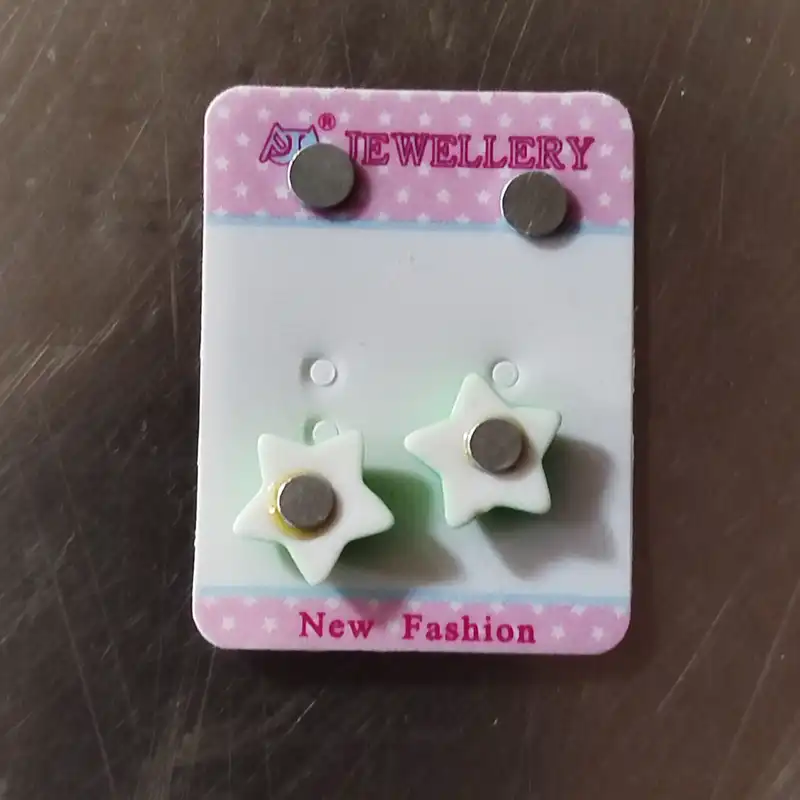 گوشواره زنانه مدل ستاره کد 1009 بسته 2 عددی