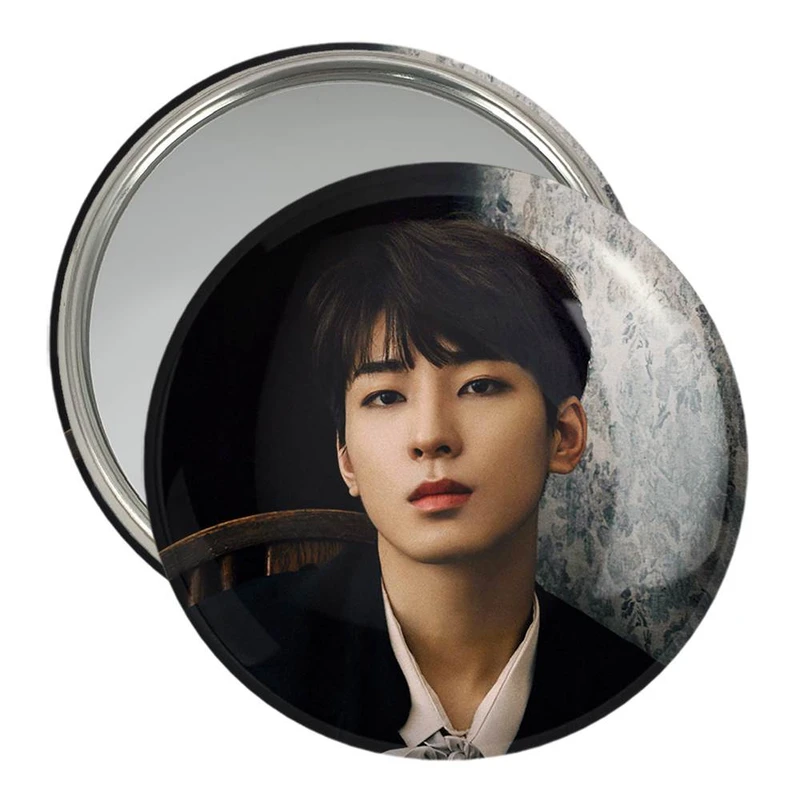 آینه جیبی خندالو مدل ونوو گروه سونتین Seventeen  کد 21650