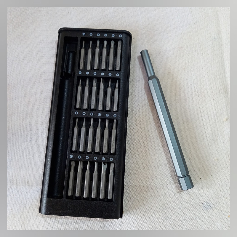 مجموعه 24 عددی پیچ گوشتی آهنربایی مدل 6024 pro