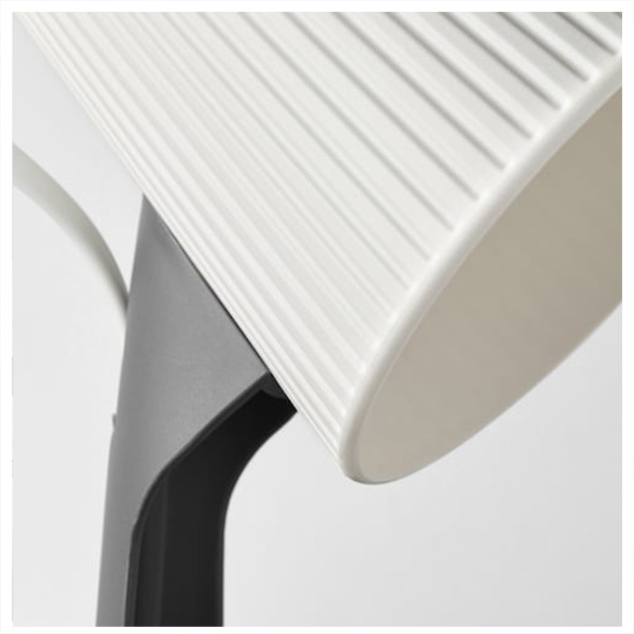 چراغ مطالعه ایکیا مدل 584