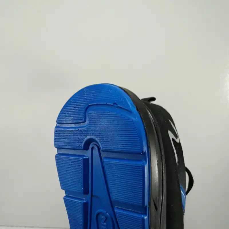 کفش راحتی بچگانه کد 225