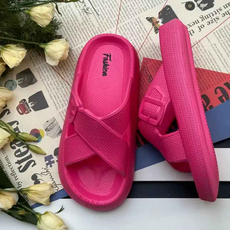 دمپایی زنانه پاپا کد PN