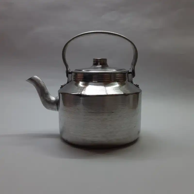 قوری مدل آلومینیومی کد 15C