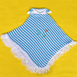 پانچو بافت دخترانه طرح گل کد 010