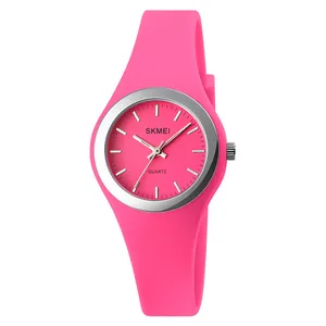 ساعت مچی عقربه ای زنانه اسکمی مدل 1722Pink