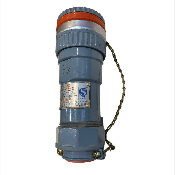 پریز مادگی مدل چهارراهی