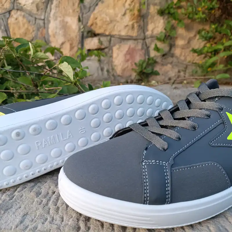 کفش پیاده روی زنانه رامیلا کد p.t رنگ طوسی