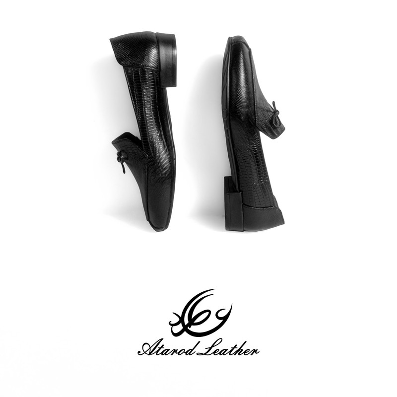 کفش زنانه چرم عطارد مدل چرم طبیعی کد SH179