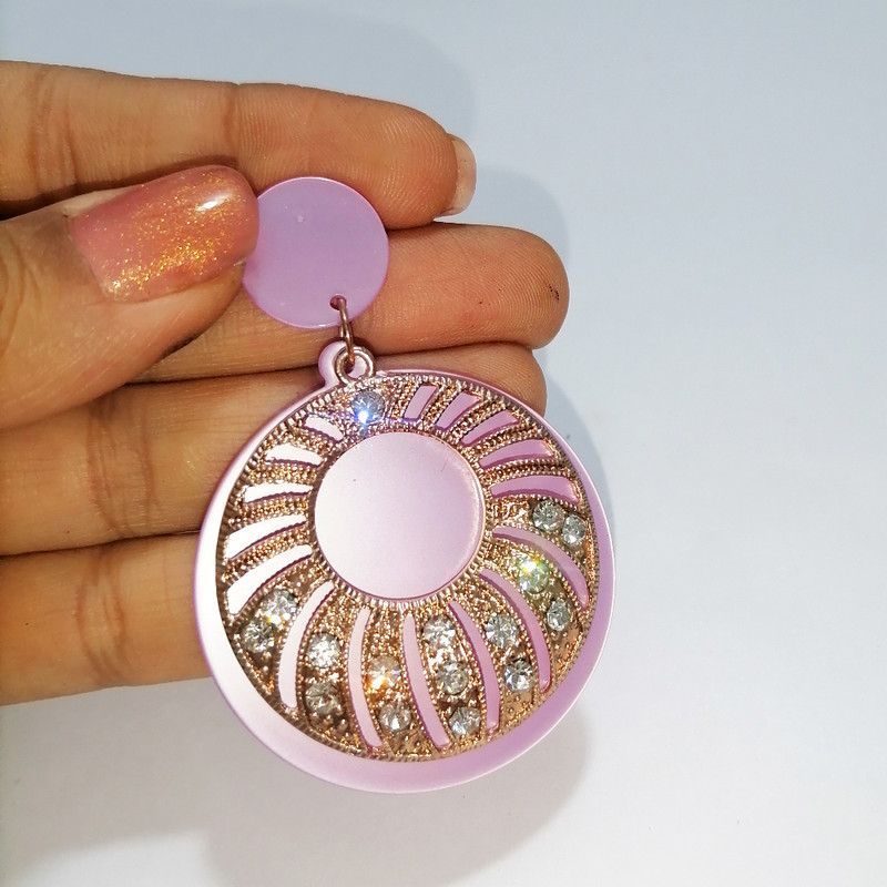 گوشواره دخترانه مدل میخی گرد گوشواره دخترانه مدل میخی گرد