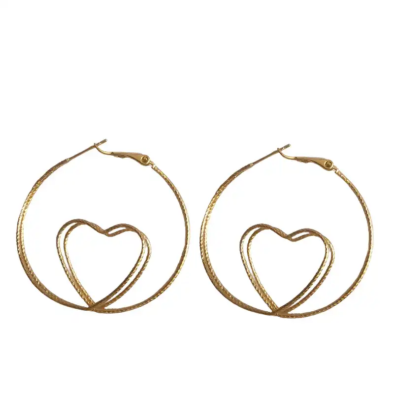 گوشواره زنانه ژوپینگ مدل قلبی