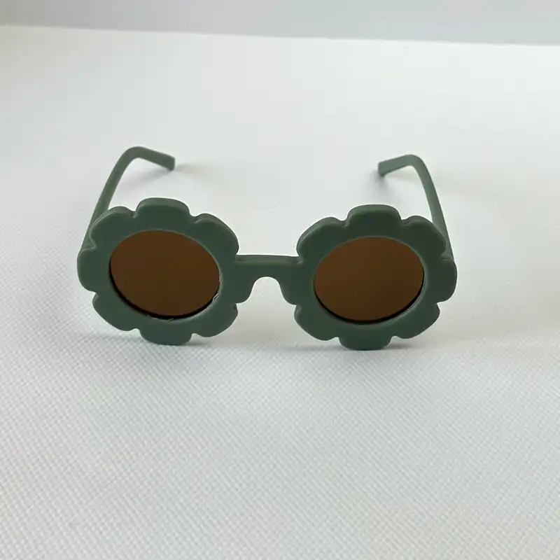 عینک آفتابی بچگانه مدل گل کد F001