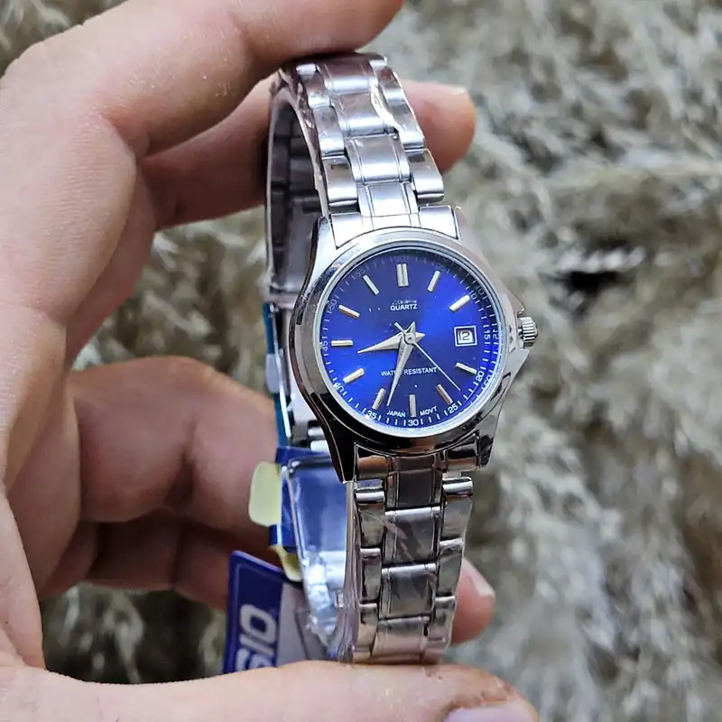 ساعت مچی عقربه ای زنانه مدل کلاسیک CA