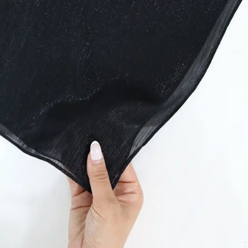 روسری زنانه مدل حریر لمه دار طرح شاینی مجلسی کد ana-2424