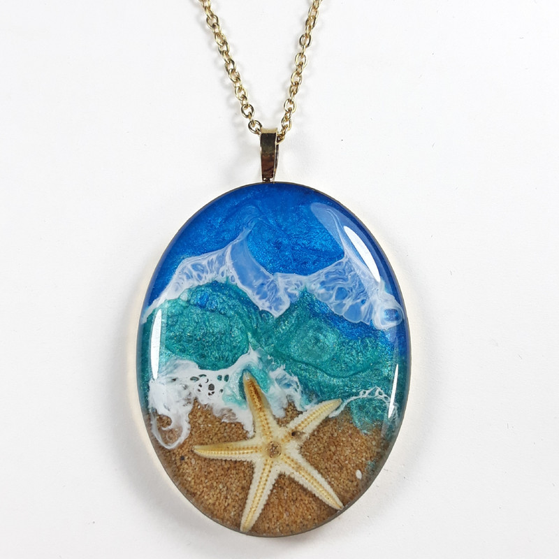 گردنبند زنانه مدل رزین با گل طبیعی