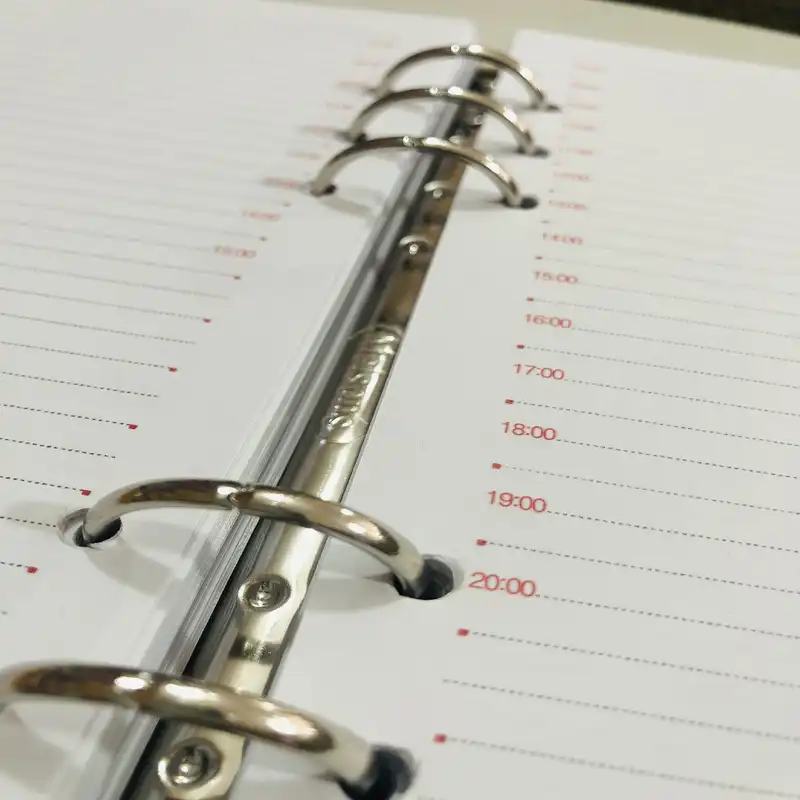 سالنامه  سال 1402 مدل کلاسوری سه لت کد 855