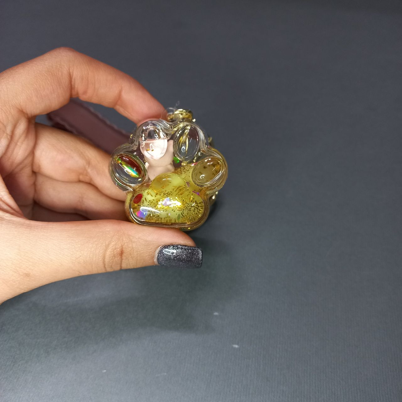 جاکلیدی دخترانه مدل آکواریومی طرح پنجه کد 01