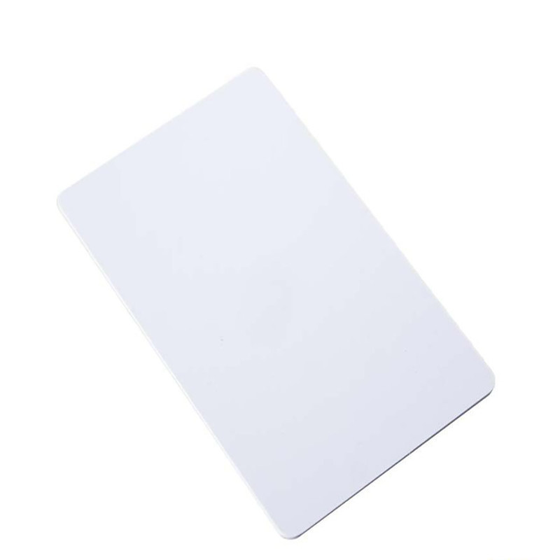 تگ NFC مدل کارتی