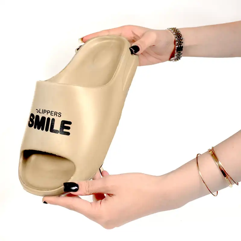 دمپایی مردانه پاپا مدل Smile کد NCF.1663