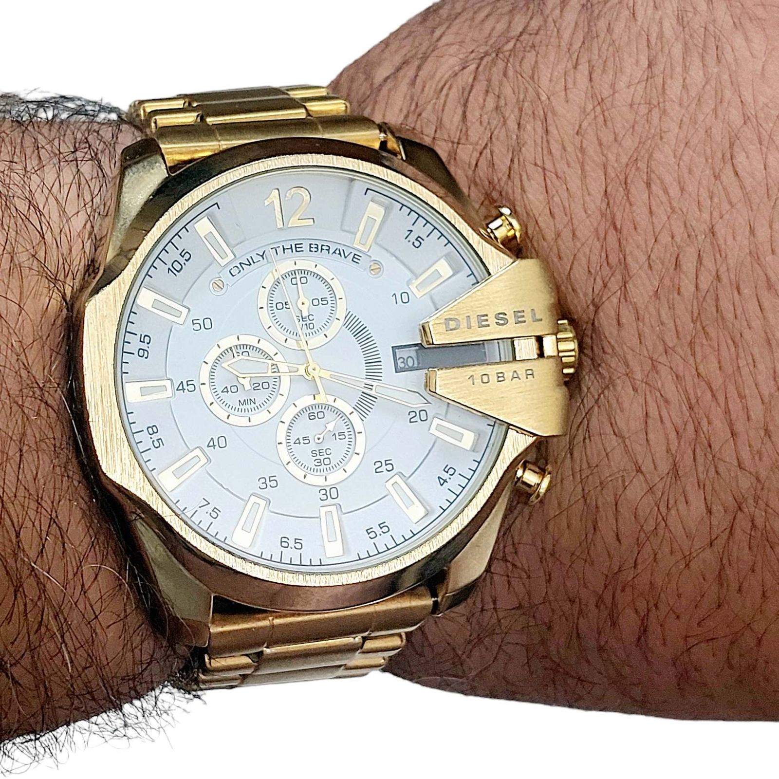 ساعت مچی عقربه‌ای مردانه مدل مگاچف شاخدار سه موتوره کرنوگراف G/W -  - 4