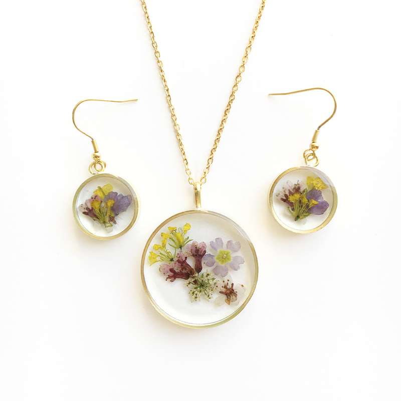 نیم ست زنانه مدل رزینی طرح گل خشک طبیعی