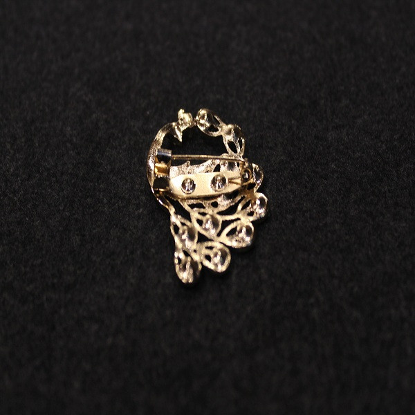 گل سینه زنانه کد Ki 860-1