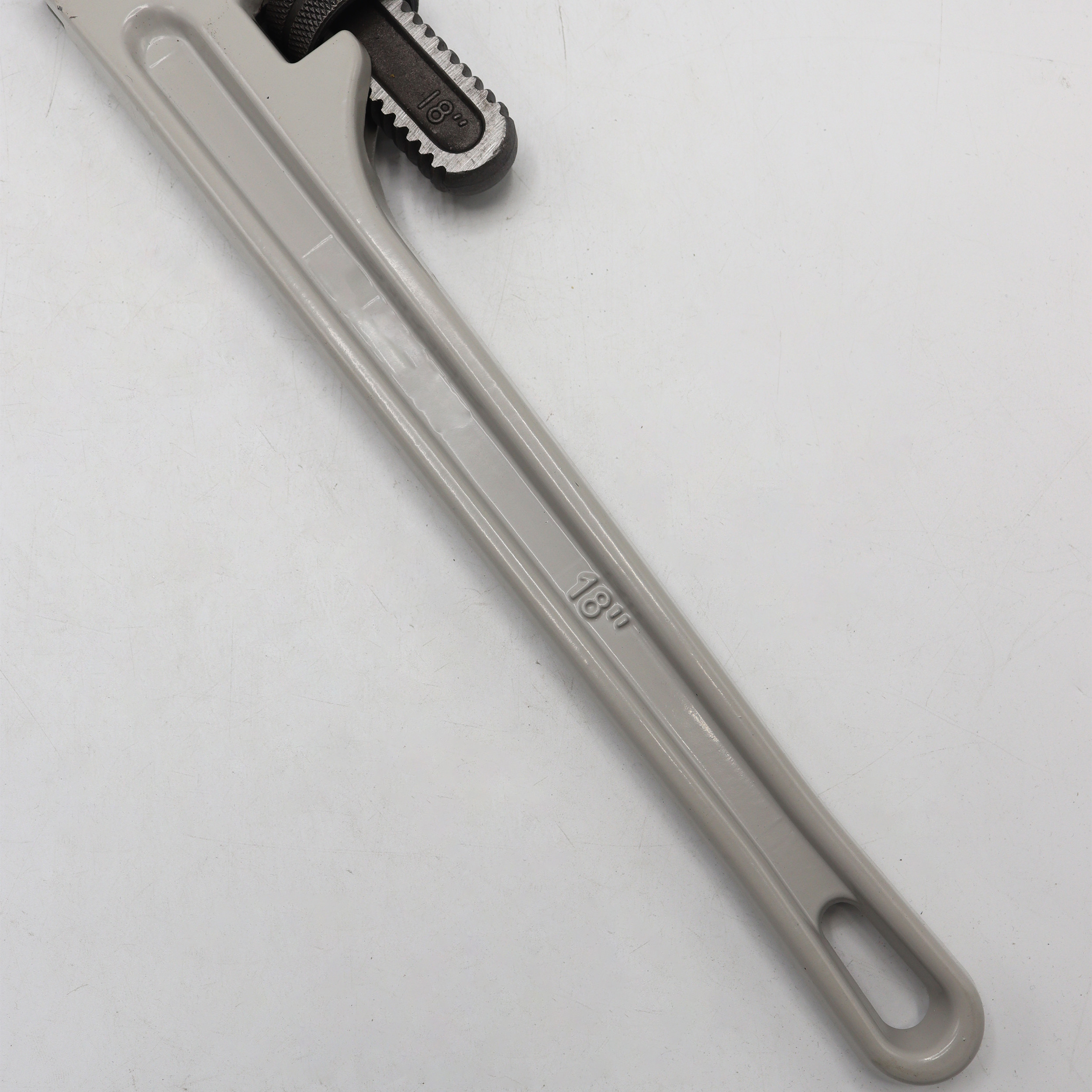 آچار شلاقی مدل داگ کد YP-018 سایز 18 اینچ آچار شلاقی مدل داگ کد YP-018 سایز 18 اینچ