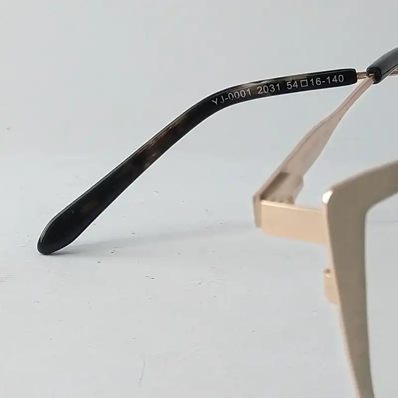 فریم عینک طبی زنانه مدل  ONE SEE