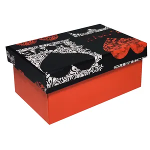 جعبه هدیه مدل Love کد 111